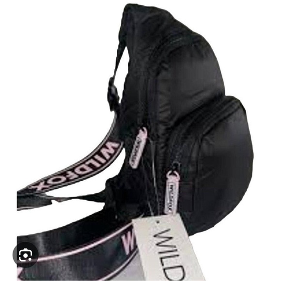 Gorgeous, Wildfox black sling bag ❤️ - Picture 4 of 6